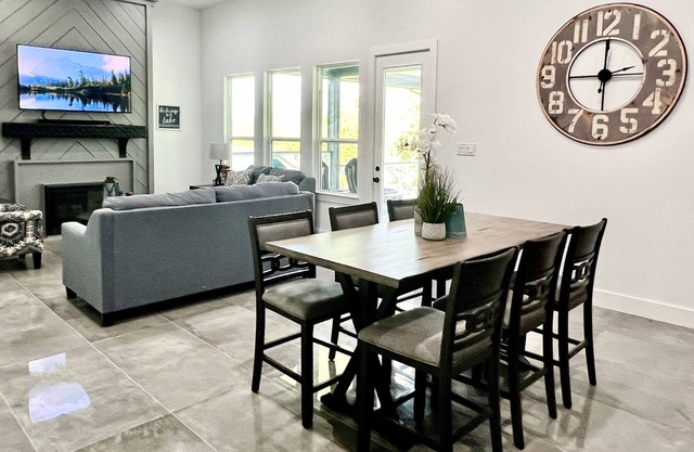 Lakefront property located in a private golf course community