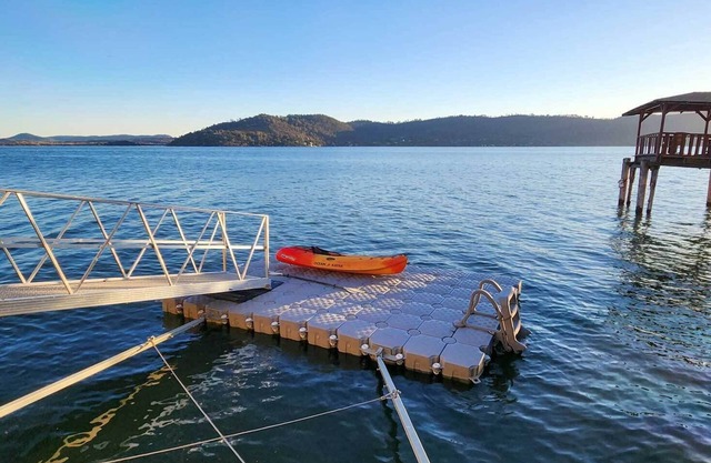 Lakefront Clearlake Home mit Kajaks und eigenem Dock!