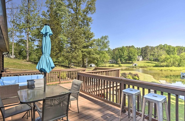 Lakefront Semora Cabin with Dock & Furnished Deck