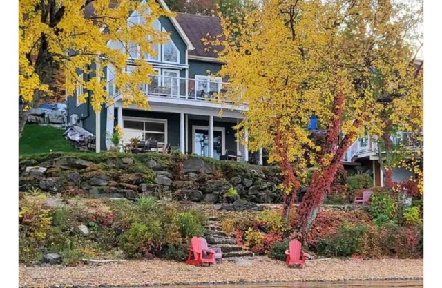 Lakefront, Spa | Chez Bernard L'Hermite
