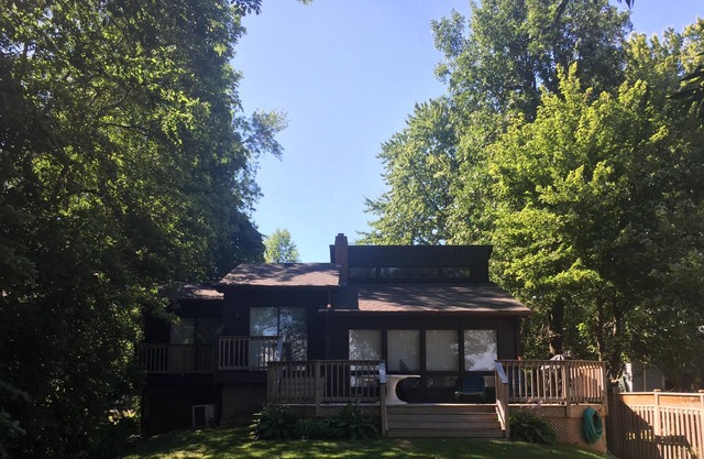 Lakefront Viceroy Cottage am Lake Simcoe, 1 Stunde nördlich, Moore's Beach, Duclos Point