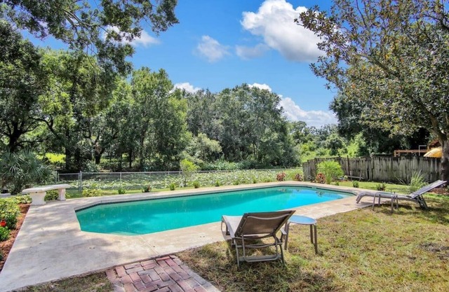 NEU!!! Pool am See / Whirlpool zu Hause! In der Nähe von Hard Rock, Busch Gardens und vielem mehr