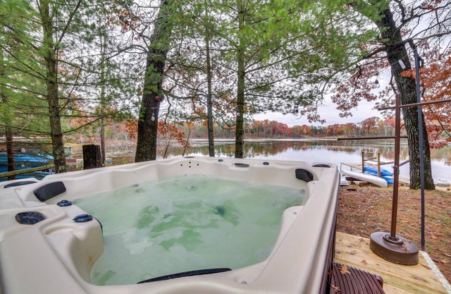 Lakefront Wisconsin Cottage w/ Dock & Hot Tub!