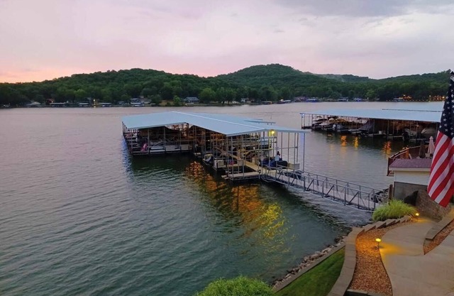 Lakefront with boat slip 2 bedroom 2 bath Condo located Lake of the Ozarks