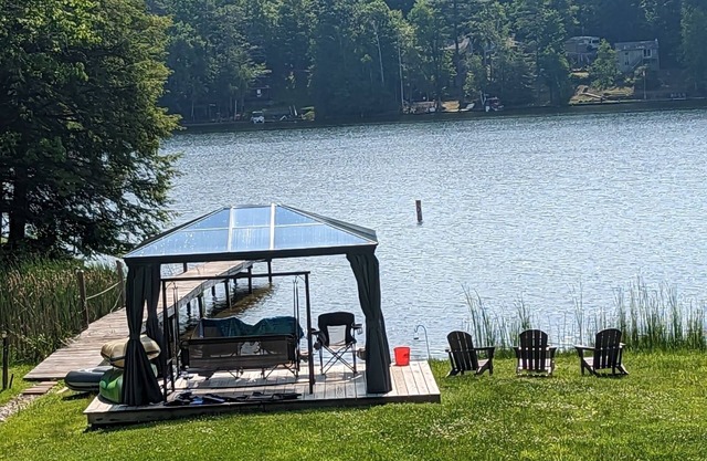 Lakehouse in the Adirondacks, great for families!
