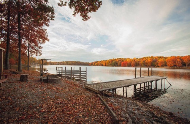 Spacious Lakefront Home with Hot Tub and Views!!