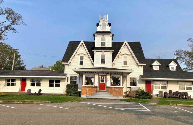 Lakelawn B&B Motel