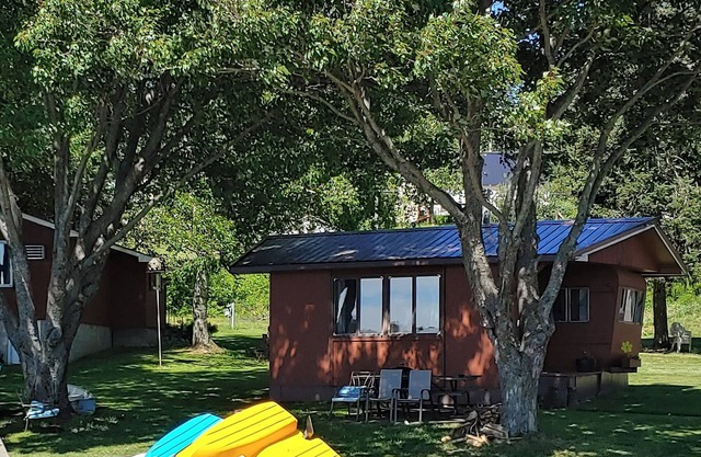Lakeshore Motel Ice Lake