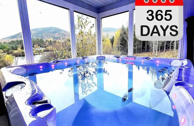 Lakeside Getaway #5 | Spa Sauna Firepit