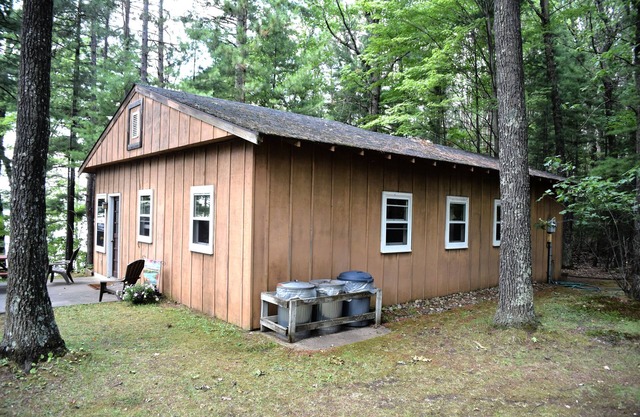 Lakeside 1 Schlafzimmer Cabin, 4+ Personen