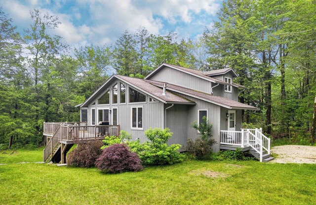 Lakeside 3-BR Berkshires Residence