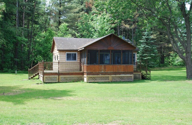 Lakeside Cabin