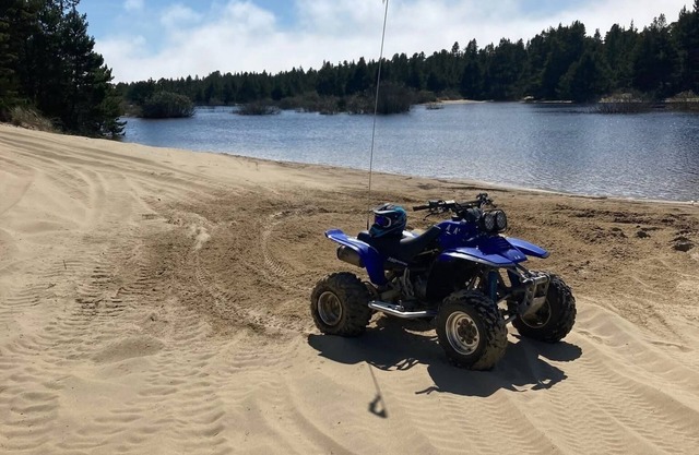 Lakeside Dune Getaway-direct dune access and the lake is just two blocks away!