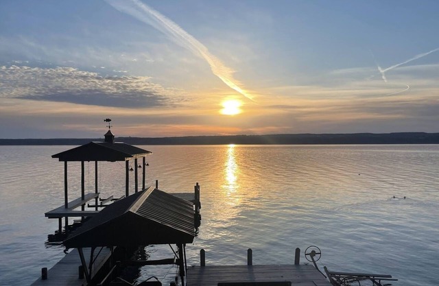 Lakeside Haven: A Serene Retreat on Seneca Lake
