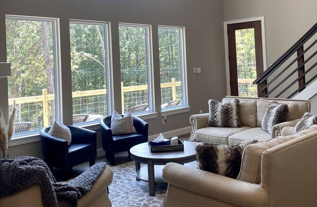 Lakeside Landing - beautiful views!