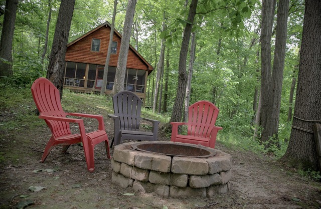 Lakeside Log Cabin im Herzen der Finger Lakes