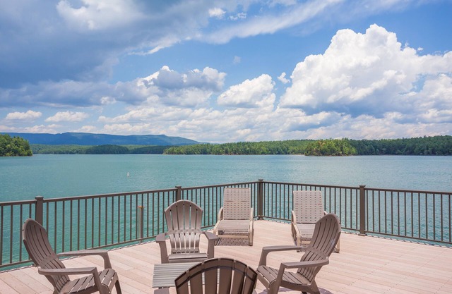 See-Pagode-See und Bergansichten - Einfacher Weg zum privaten Dock W / Boat Slip
