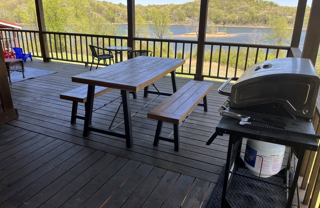 Lakeside Paradise on Nolin See