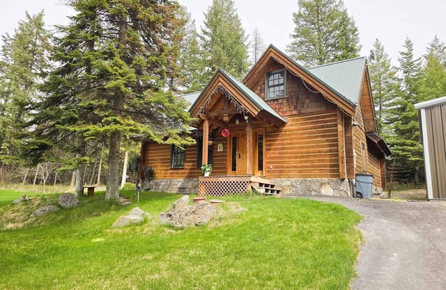 Lakeside rustic cabin