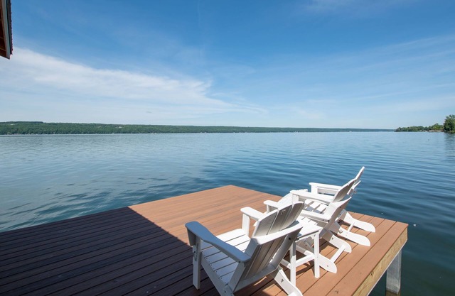 Lakeside Station: Luxury, Lakeside Home - Close to Ithaca