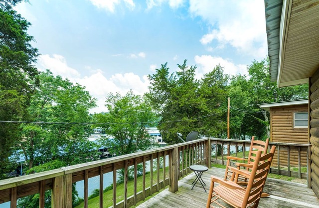 Lakeview Cabin in Marina am Dale Hollow Lake in der Nähe des Standing Stone State Park