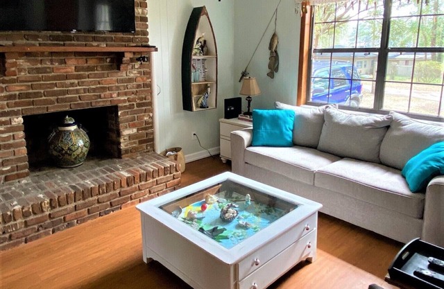 Lakeview Cottage
