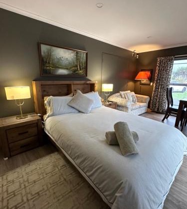 Lakeview Holiday Hideaway