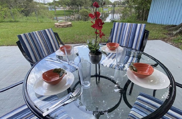 lakeview home minutes from MCO airport