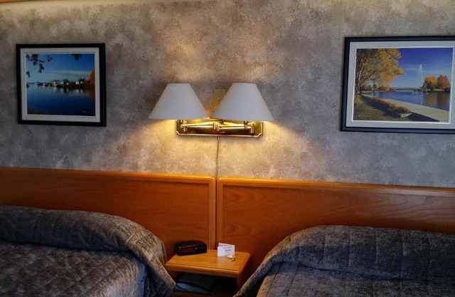 Lakeview Inn
