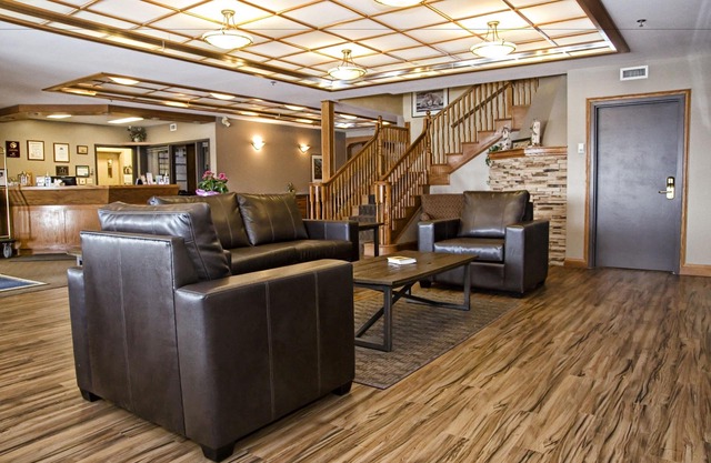 Lakeview Inns & Suites - Brandon