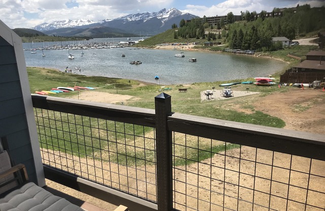 Lakeview Mountain Retreat