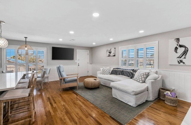 Lakeview Paradise: Comfy retreat on the water