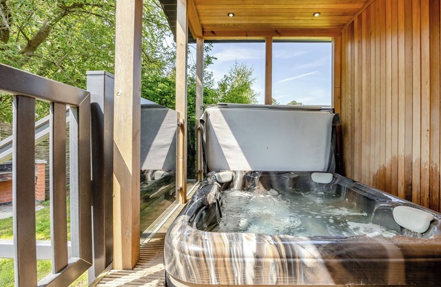 Lakeview Premier Pet Friendly
