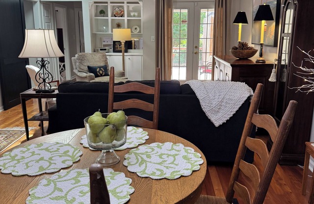 Lakeview Privacy in the Heart of Thomasville