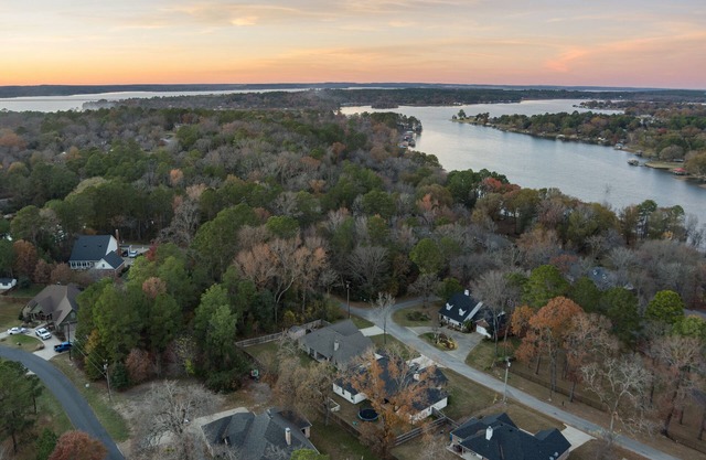 Lakeview Retreat