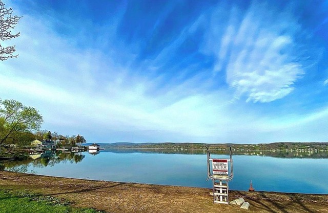 Lakeview retreat with beach access. Stylish home just steps from Deep Run Beach.