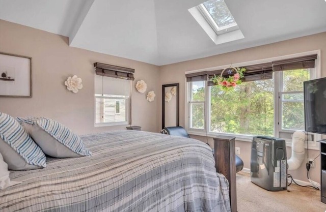 Lakeview with Mountain View, Nature seeker friendly. Greenwood Lake