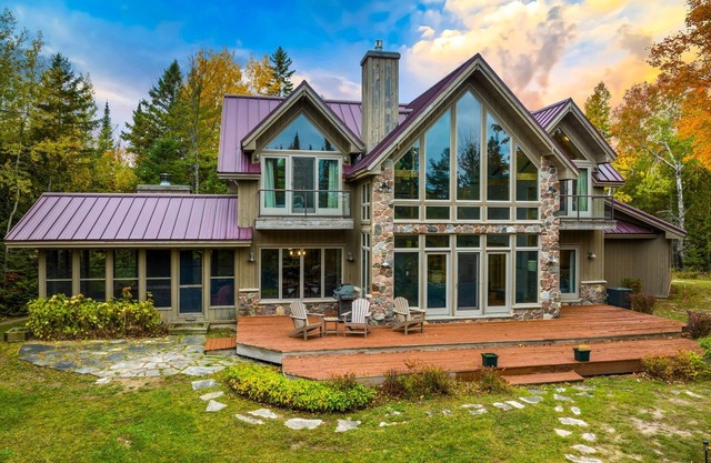 Lakewood Lodge: Secluded Home on 5 Acres Near SB