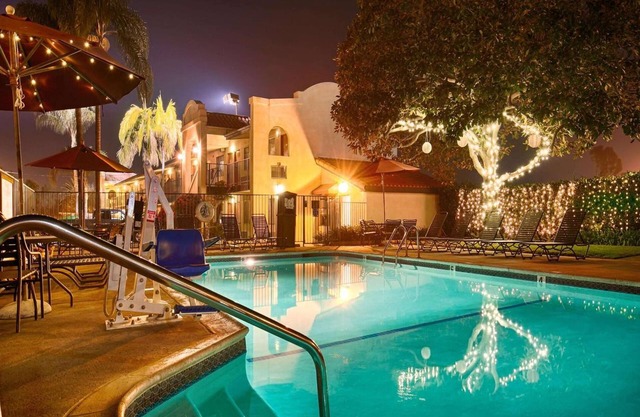 Lamplighter Inn & Suites at SDSU