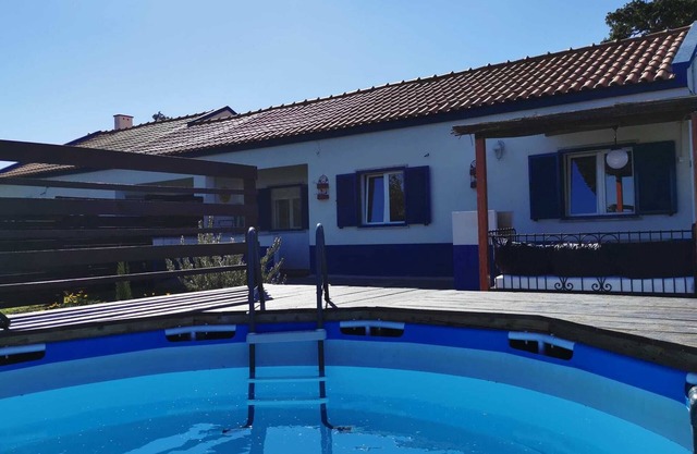 LandHaus mit Privat Pool, Grill und Garden Alles nür für Sie!!