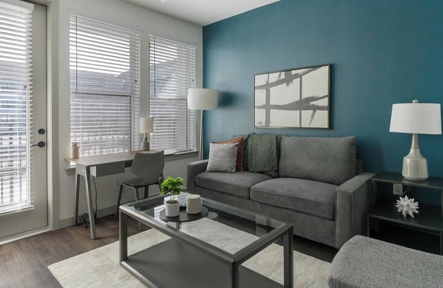 Landing | Amazing 1BD, Clubhouse, Gym
