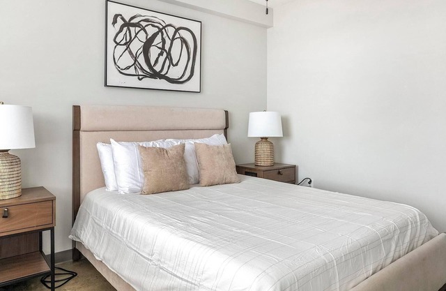Landing at Lofts at American Life - 1 Bedroom in Central City