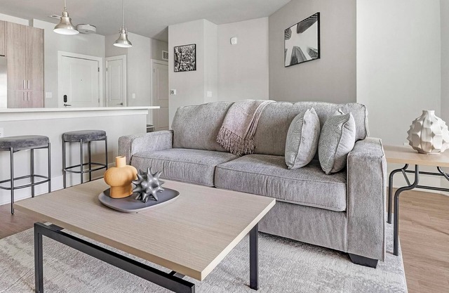 Landing | Amazing 1BD, Clubhouse, Gym