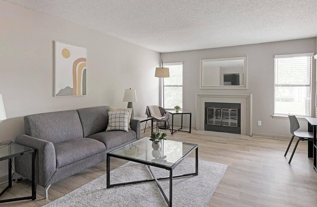 Landing | Amazing 1BD, Clubhouse, Pool