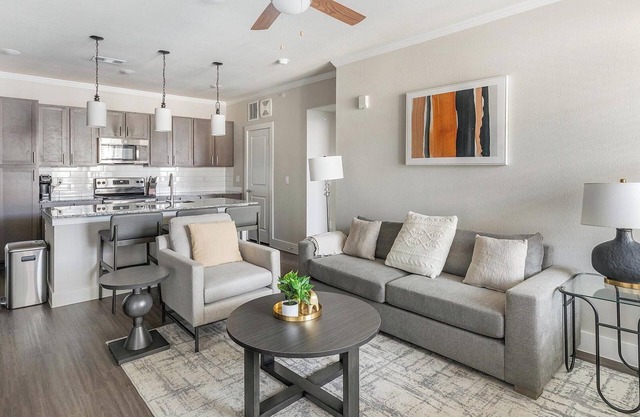 Landing | Amazing 2BD, Gym, Pool