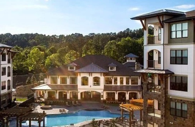 Landing at 4700 Colonnade - 2 Bedrooms in Overton
