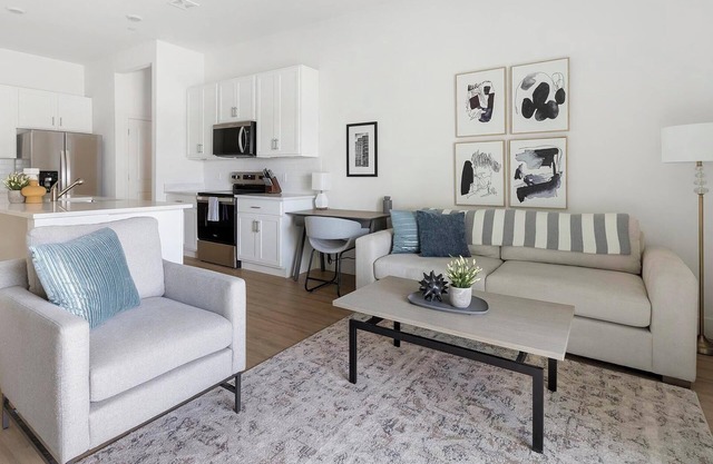 Landing at Aerie La Cholla - 2 Bedrooms in La C.