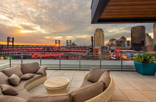 Landing at Ballpark Heights - 1 Bedroom in Downtown