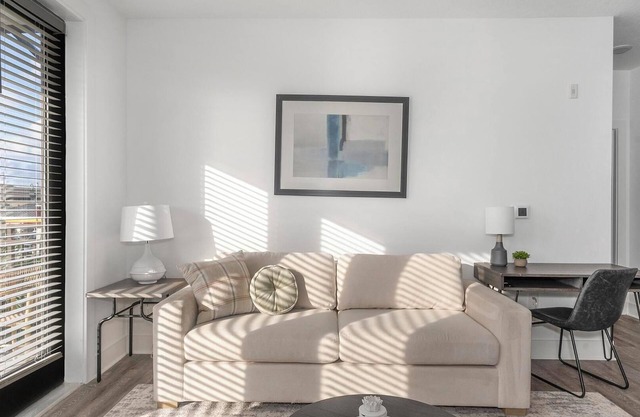 Landing at Barlow - 2 Bedrooms in San Marco