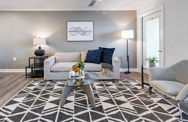 Landing at Bellingham Park - 1 Bedroom in Hanover Heights